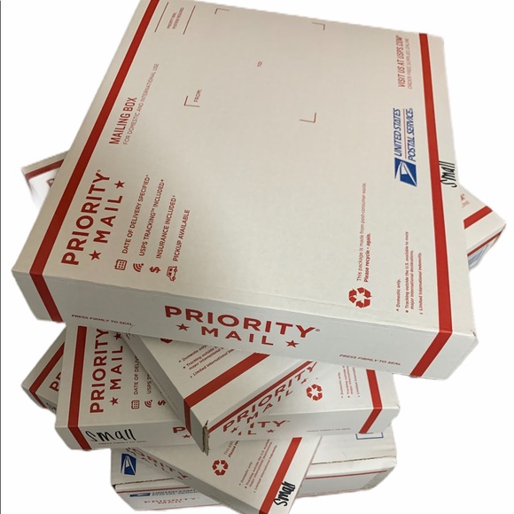 Mystery Box Bundle 5 Pieces - Picture 2 of 5